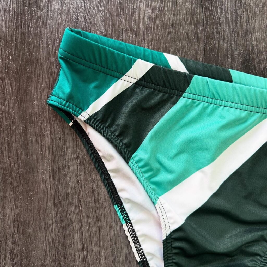 Instagram post from aquarel.col. This post is in position 1.